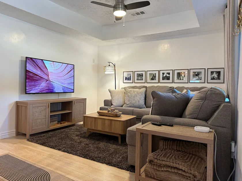 Feathergrass Home - Image 1