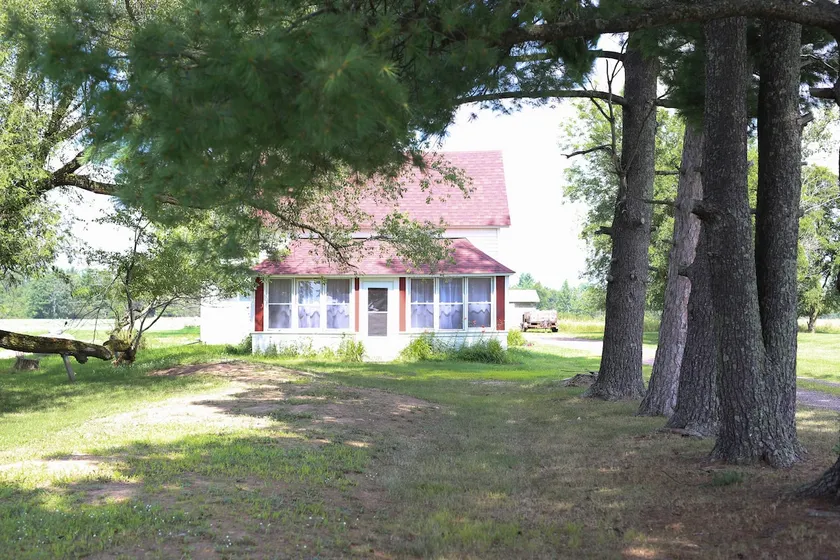 The Country Cottage - Image 1