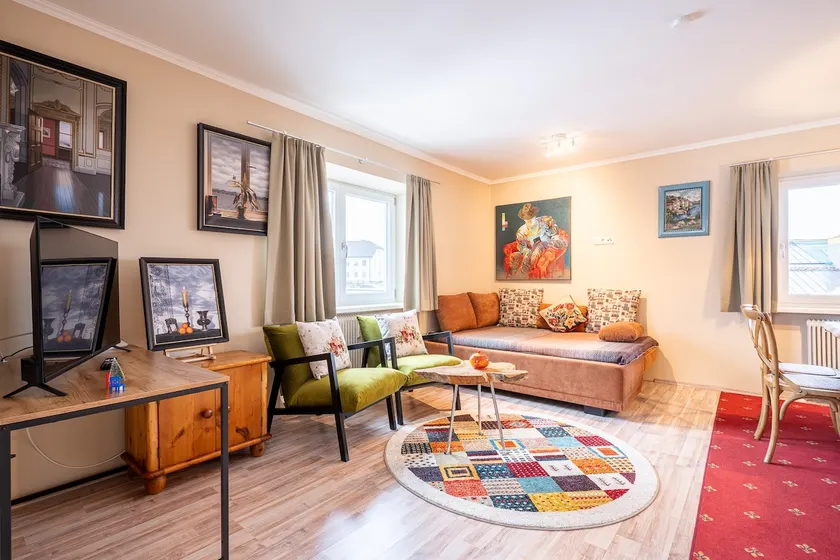 Deluxe Family Apartment - Image 1