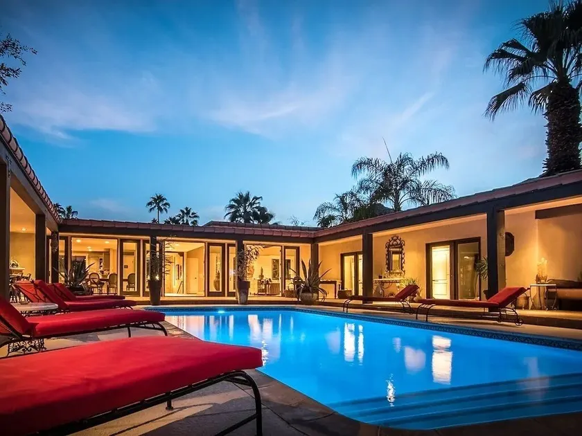 Villa Carmelita - The Sonny & Cher House - Image 1