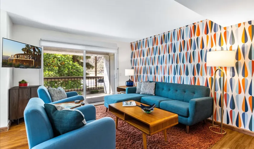 Bright & colorful condo w/ mountain views 2bd/2ba - Image 1