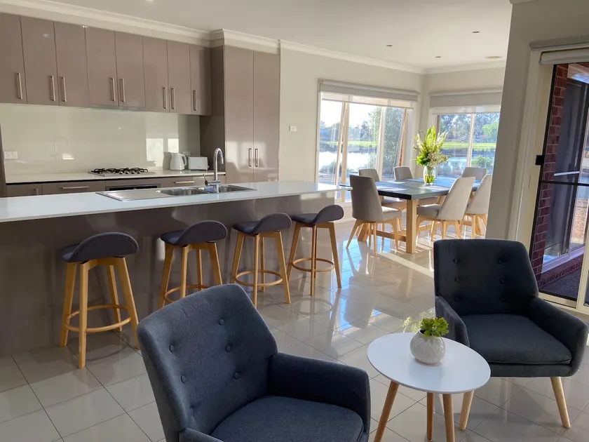 Modern waterfront escape near Shepparton - Image 1