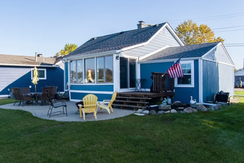 Wilson's Cove Cottage - Image 1