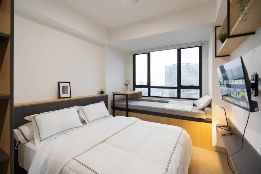 cozy studio apartment @collins - Image 1