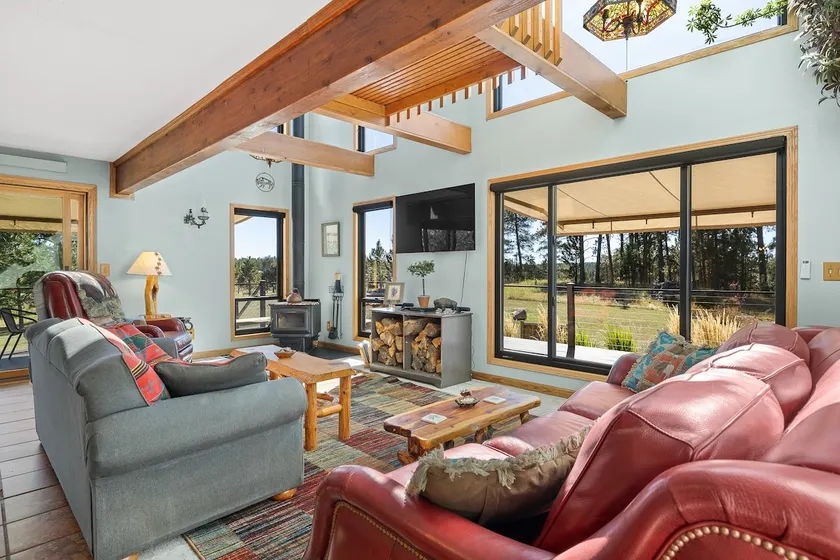 3 Miles from Downtown Custer! - Image 1