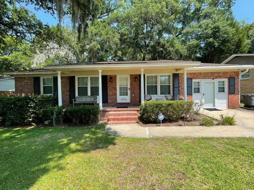 Huckleberry Flynn: Spacious + Comfy + Arcade Room! - Image 1