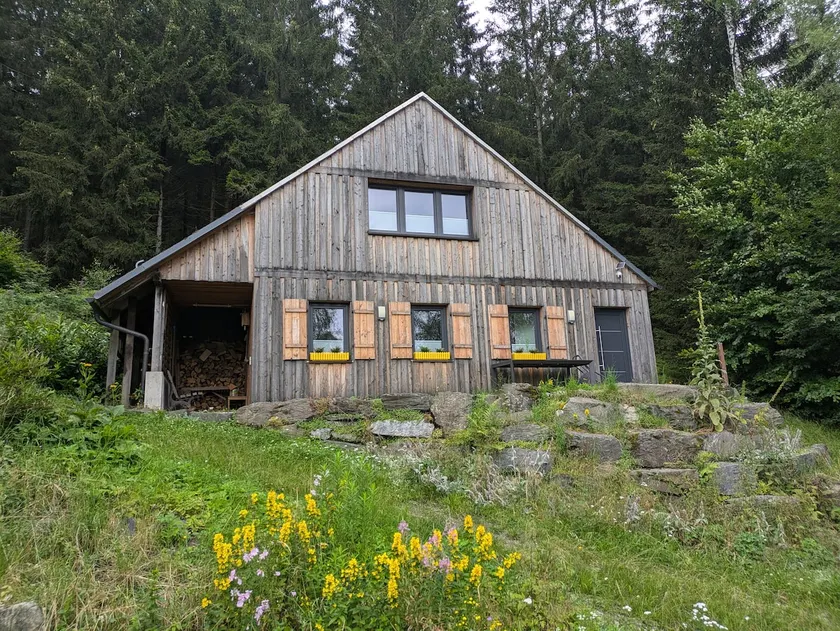 Haus am Waldrand - Image 1