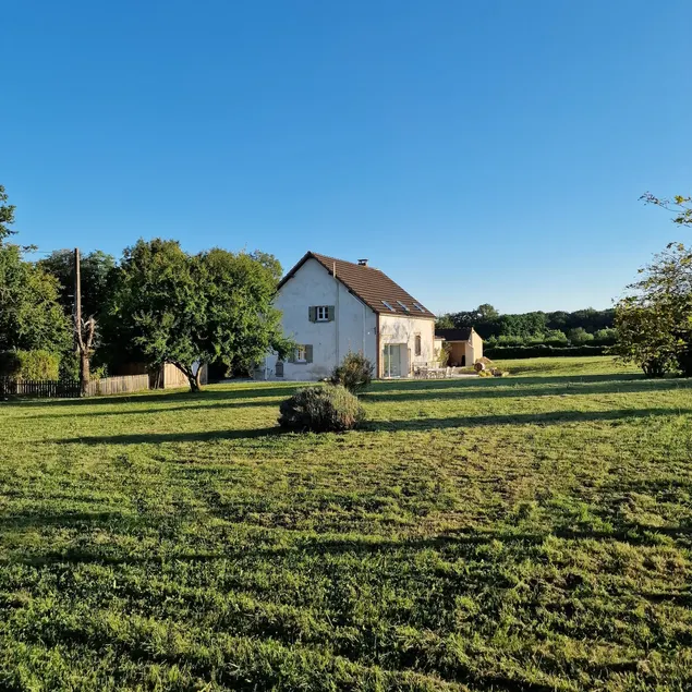 Country house - Image 1