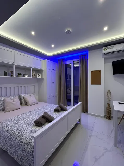 Premium Studio Fully Equipped and w/ Beach access - Image 1