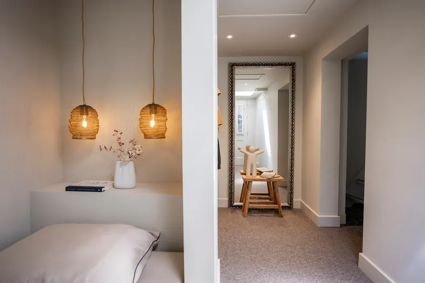 Loft 48 - Image 1