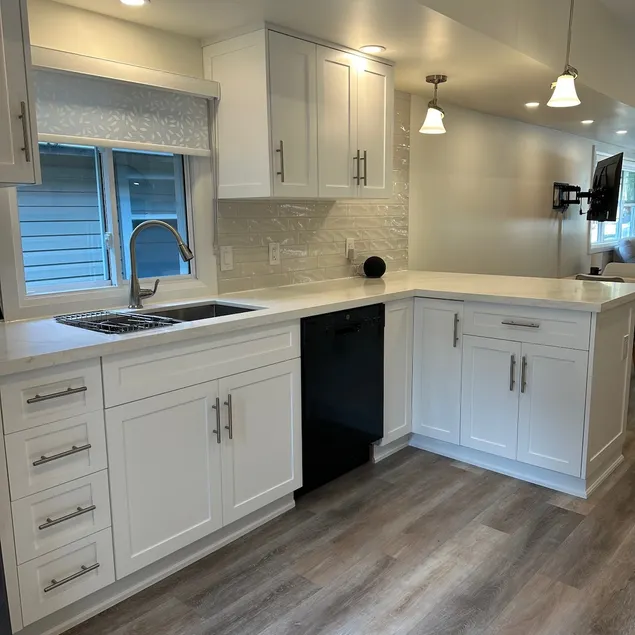 Schooley Beach House - Image 1