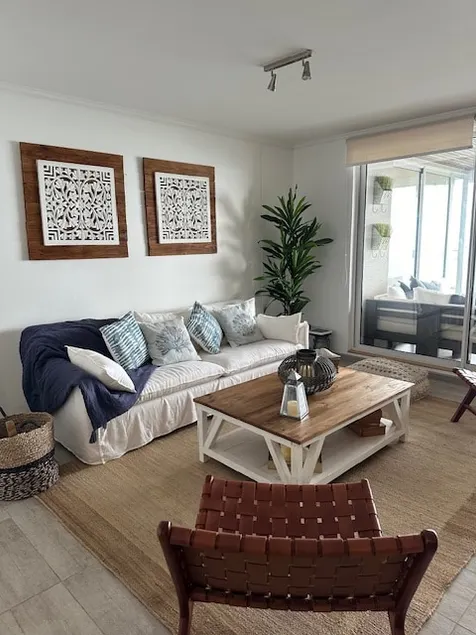 Apartment with an ocean view of El Yeco, Algarrobo - Image 1