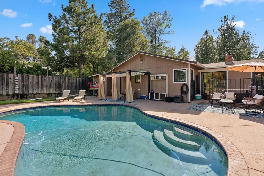*Boat parking *Pool *Hot Tub *3000 sq ft - Image 1