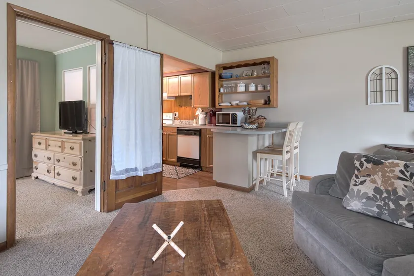 Relaxing 1 Bed * 1 Bath Retreat - Image 1