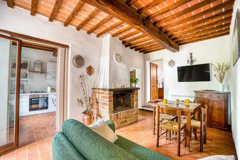 GuestHost - Le Spighe - Charming Apt with Communal Pool and Air Conditioning - Image 1
