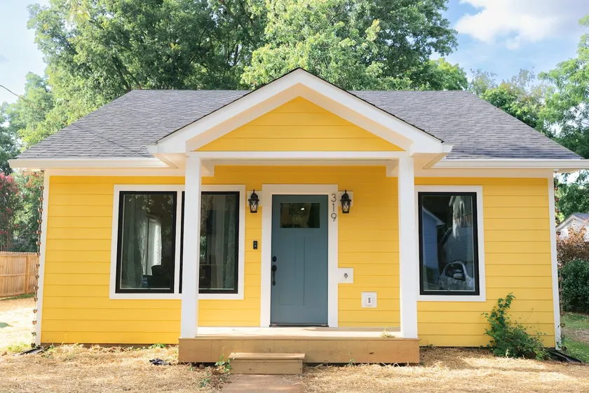 The Yellow Cottage - Image 1