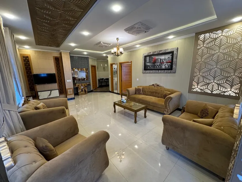 2 bedroom apartment Cedar Hills. - Image 1