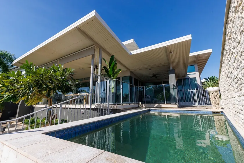 Bayview Paradise with Private Pool-Marina Deck - Image 1