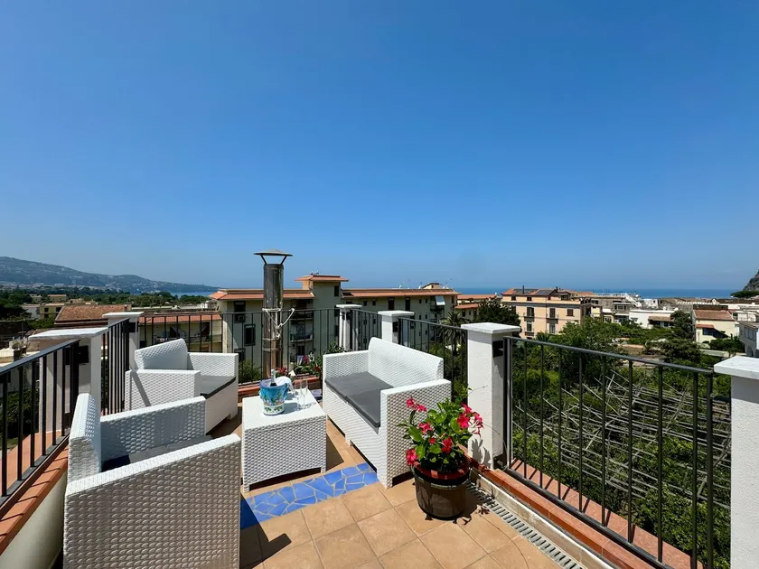 La Famiglia - Terrace with sea view - Image 1
