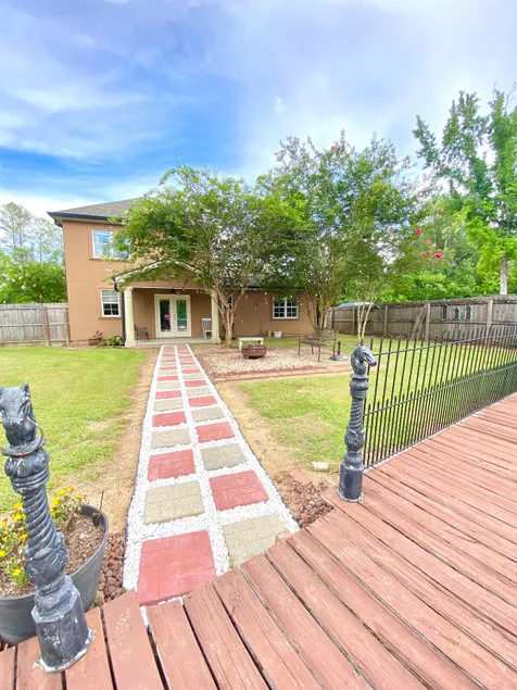 Waterfront Home - Image 1