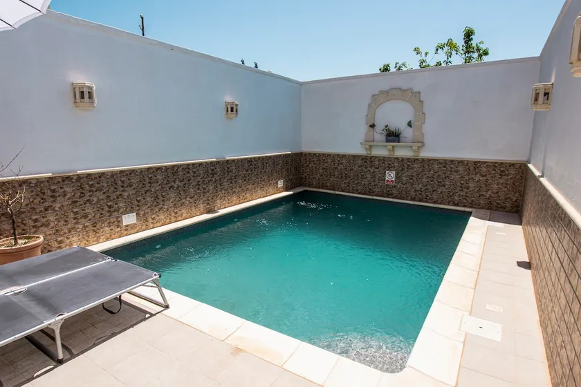 Malta Villa with Pool in the Countryside - Image 1