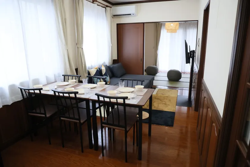2 minutes from the station! 30 minutes from Nagoya Station without transfer! Designer single-family home, fully air-conditioned - Image 1