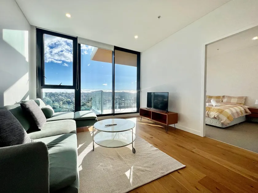 1Bed Apt100m from Epping Station - Image 1