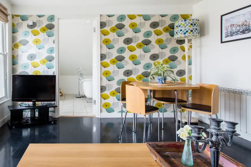 Stylish apartment-moments from the beach - Image 1