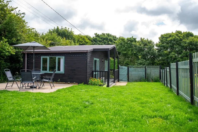 Spacious Cabin Close To Bude - Image 1