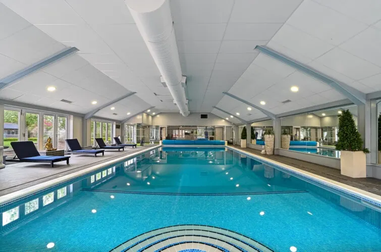 The Big Escape - pet friendly, indoor pool & games - Image 1