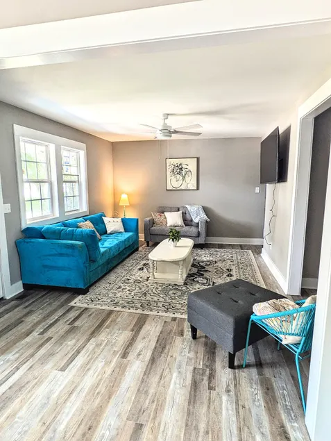”Paisleys on Pasadena” 3br in Heart of Dwntwn MS - Image 1