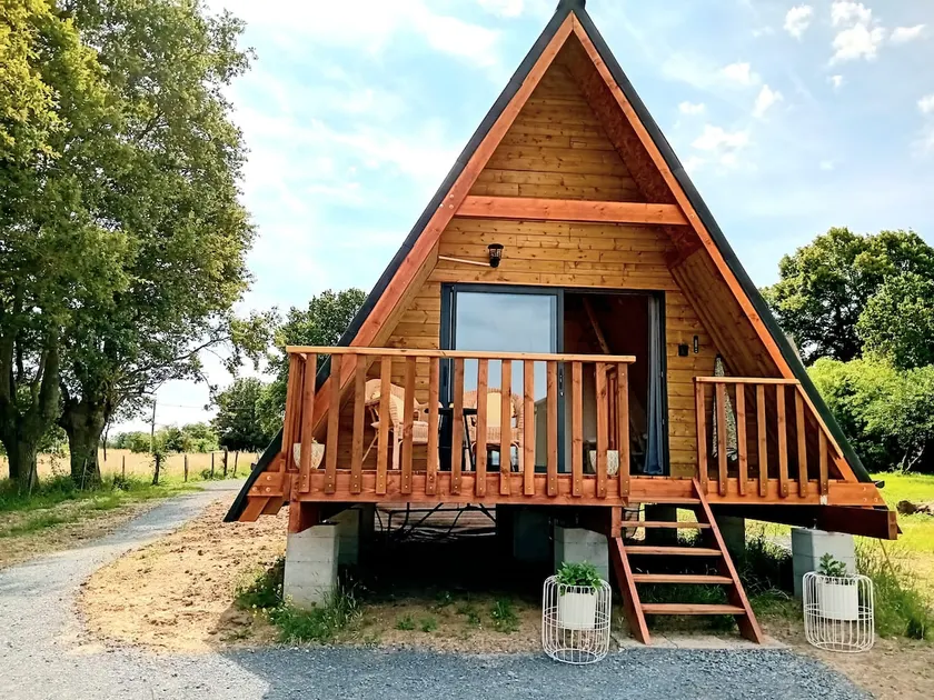 The Cottage in the Meadow - Image 1