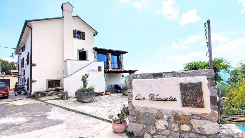 Appartman Casa Fermeglia with private jacuzzie and truffle hunting experience - Image 1