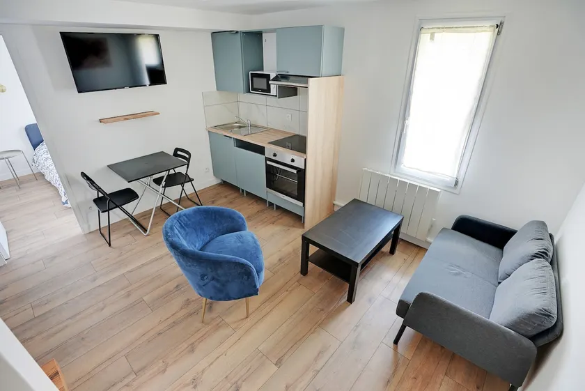 2 Guest Apartment – Close to Paris - Image 1