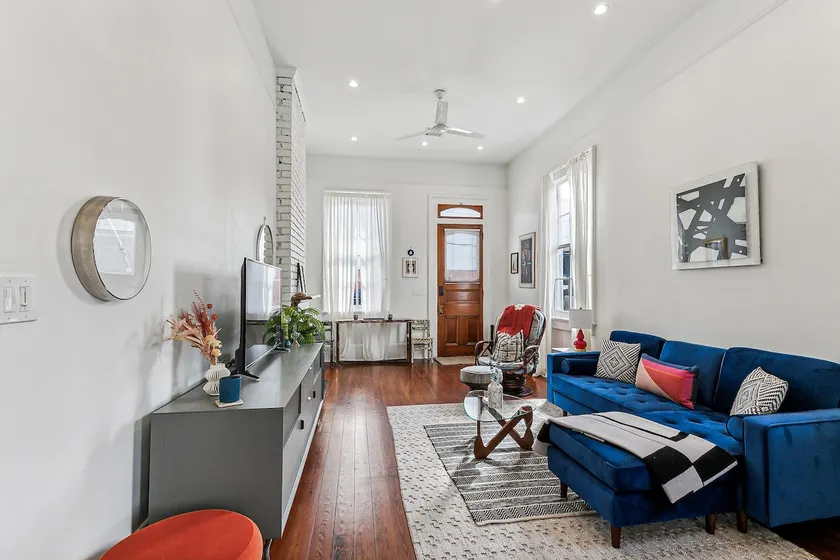 Historic Cottage+Courtyard - Close to Everything! - Image 1