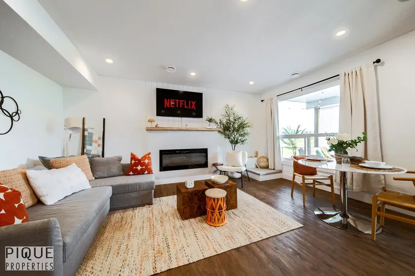 Brand New Pond Paradise - Firetable - King Bed - AC - BBQ - Image 1