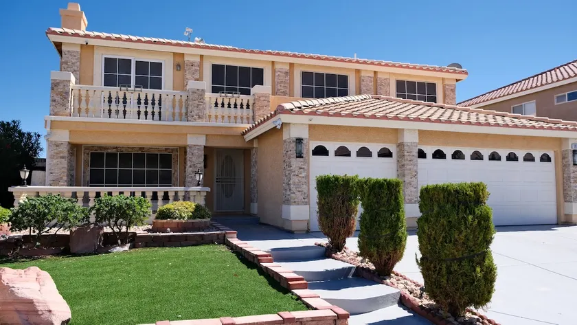 Modern Luxury Retreat near Las Vegas Strip/Airport - Image 1