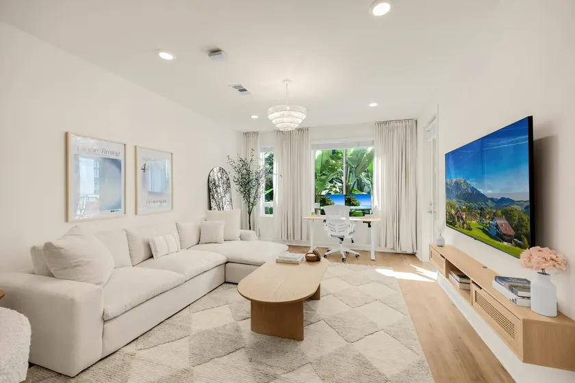 Jennie | Elegant Luxury Home in Irvine - Image 1