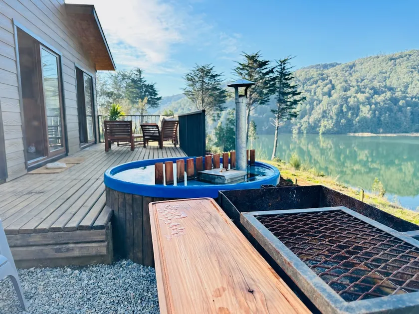 House for 5. View of the river. Tinaja and fireplace at no cost - Image 1