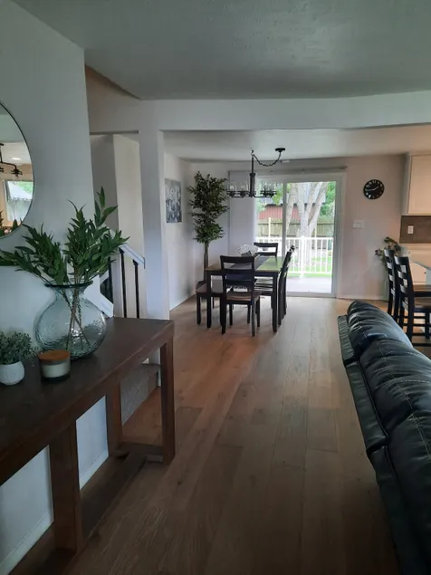 Ravine Retreat - Image 1