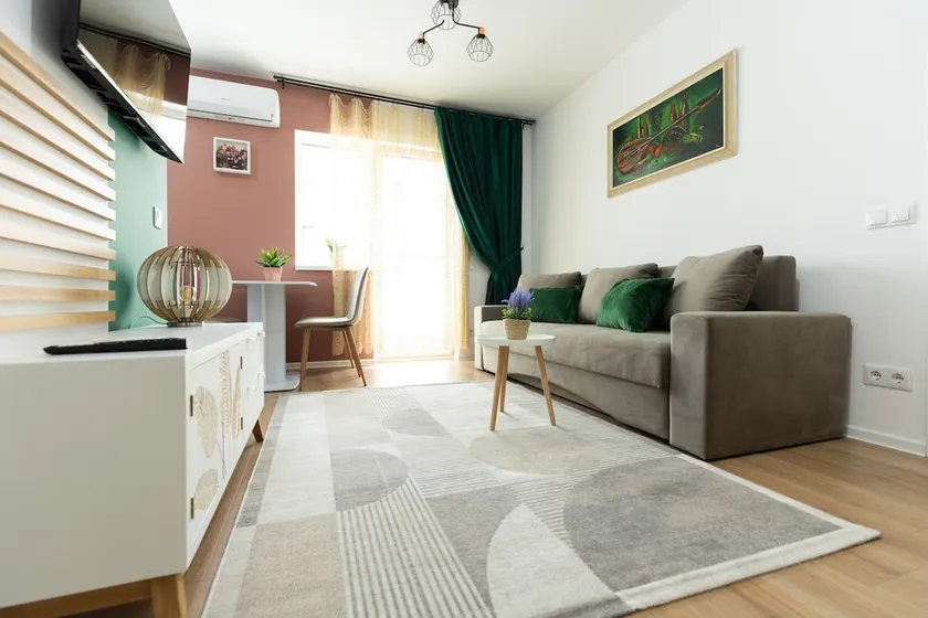 Green Blooming Studio - Image 1