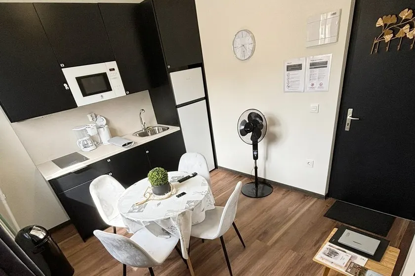 Cozy apartment in the city center - Image 1