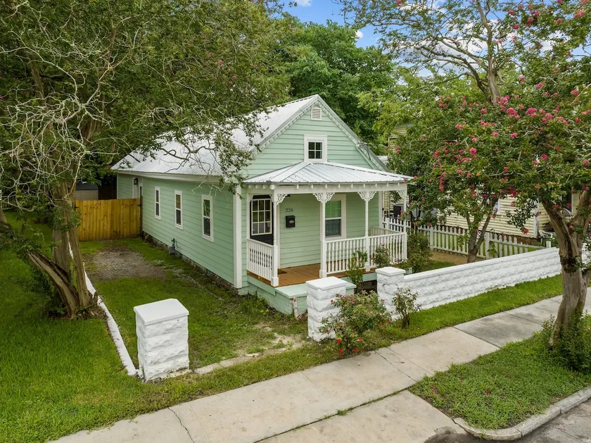 The Cottage in Little Washington - Image 1