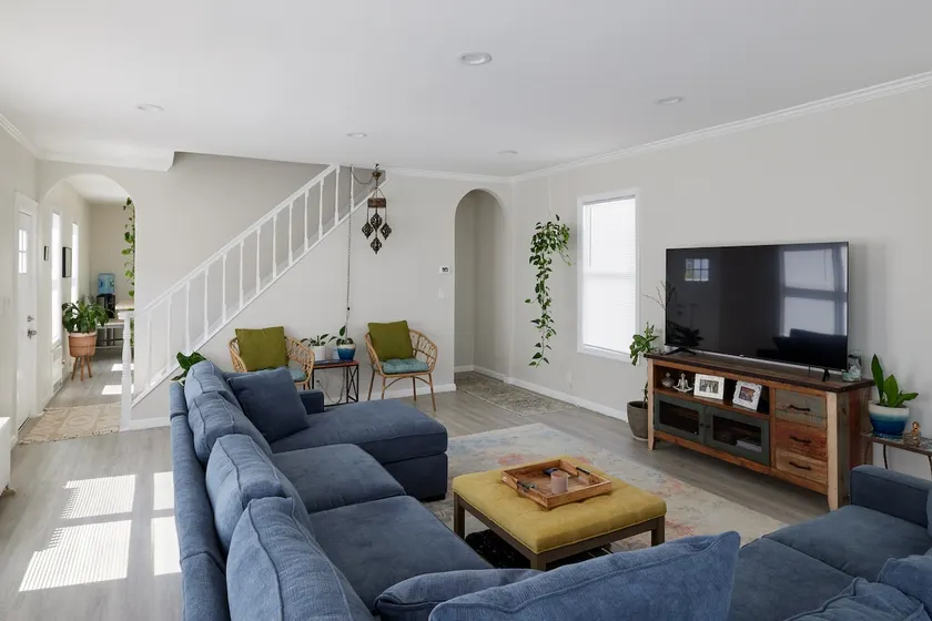 Cozy Quiet 3 Bed 2 Bath Near the Beach - Image 1