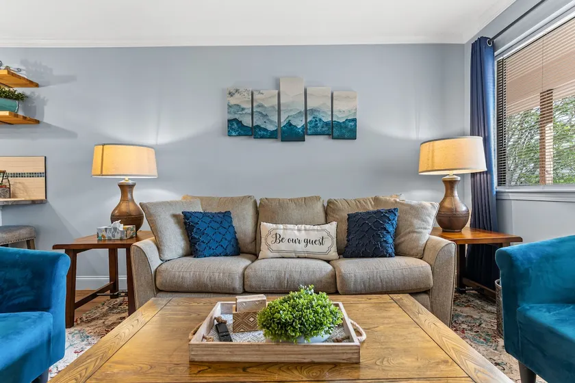 The Candlewyck Suite - Image 1