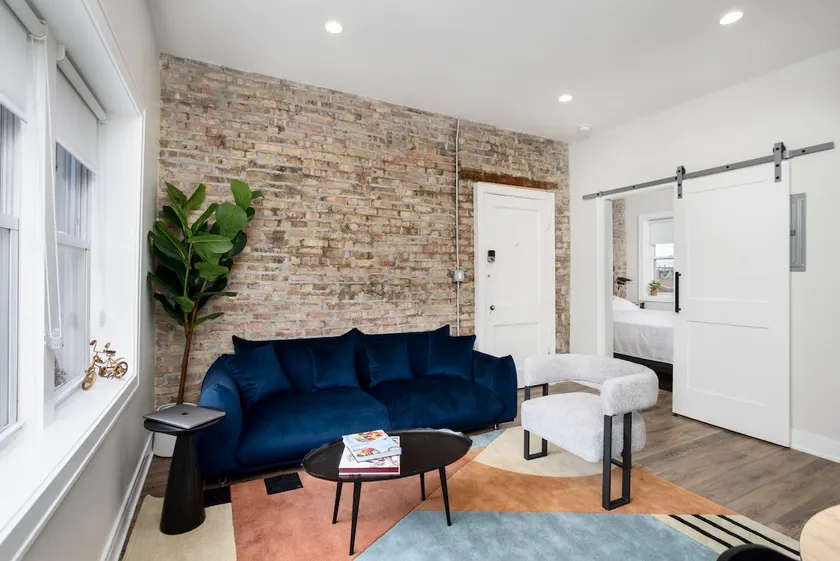 The Chicago Cozy Brick Retreat - Image 1