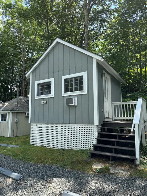 Tiny Cottage on Spofford Lake - Image 1