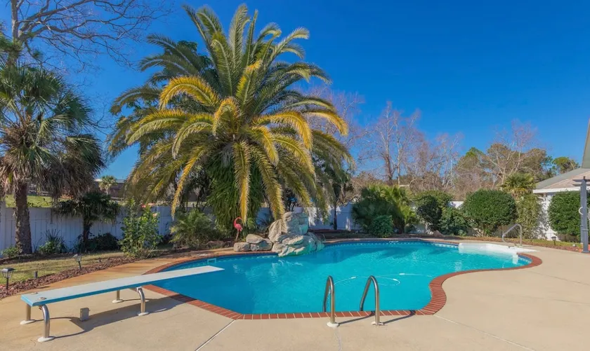 Easy Breezy Private Heated Pool Home - Image 1