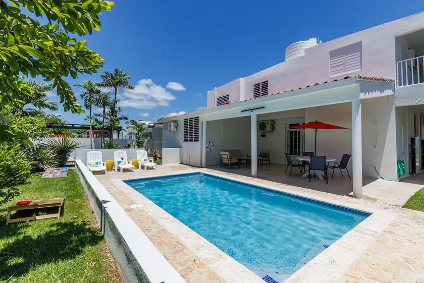 Oceanview Villa • Pool • Walk to Beach • Sleeps 12 - Image 1
