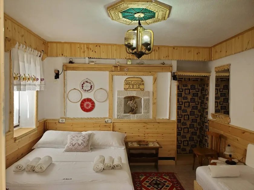 Aria Guesthouse - Image 1
